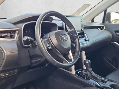 2022 Toyota Corolla Cross XLE 2WD (Natl)
