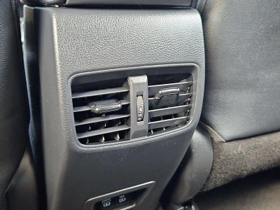 2022 Toyota Corolla Cross XLE 2WD (Natl)