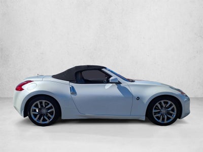 2010 Nissan 370Z 2dr Roadster Auto Touring