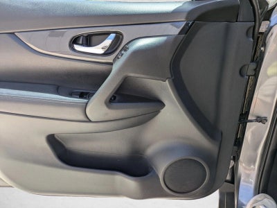 2018 Nissan Rogue FWD S