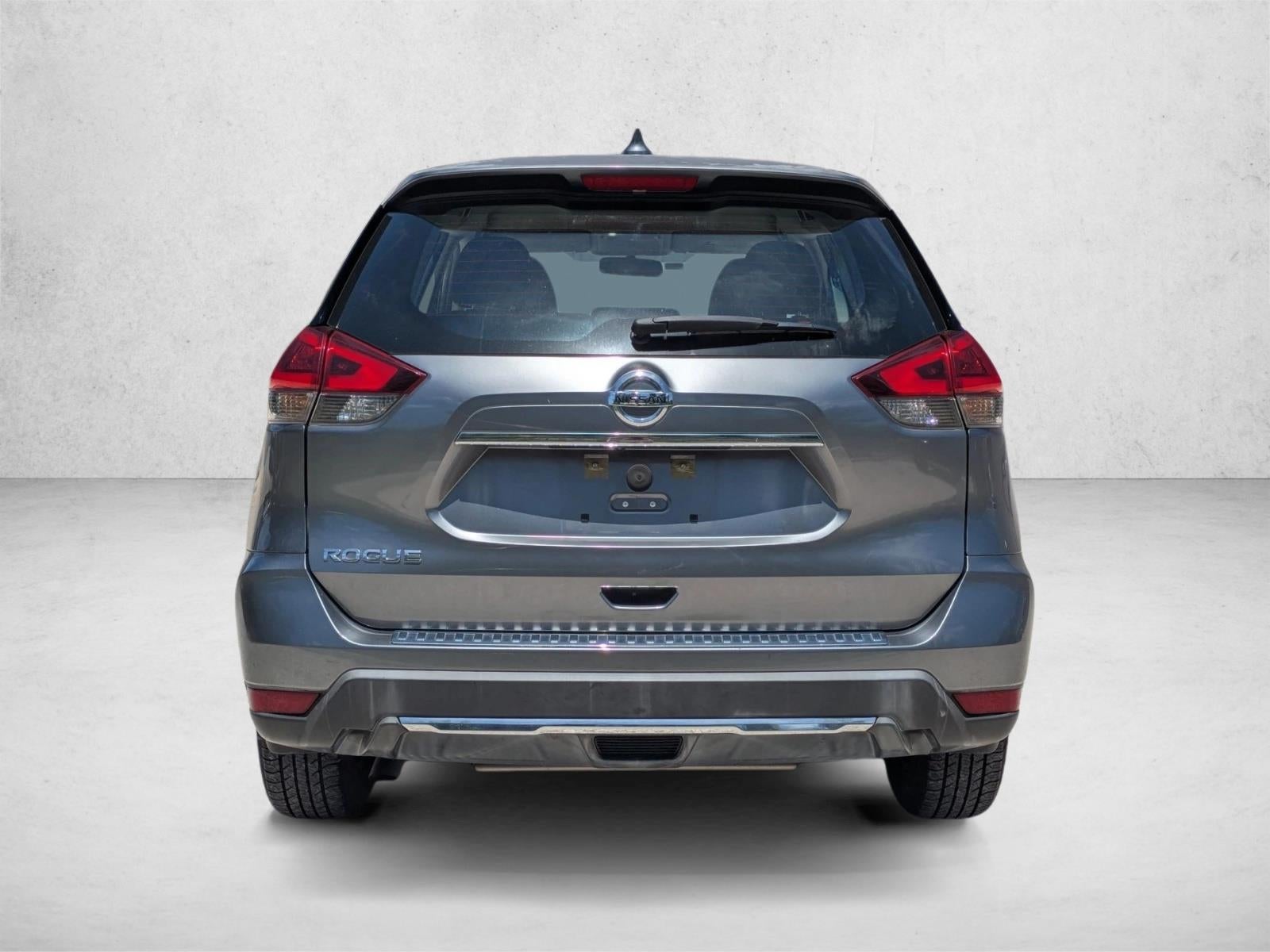 2018 Nissan Rogue FWD S