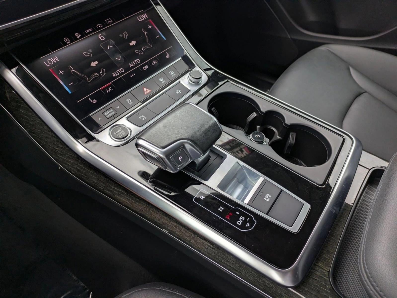 2022 Audi Q7 Premium 55 TFSI quattro