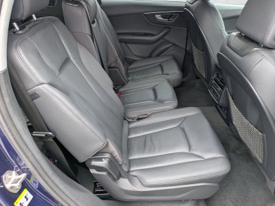 2022 Audi Q7 Premium 55 TFSI quattro
