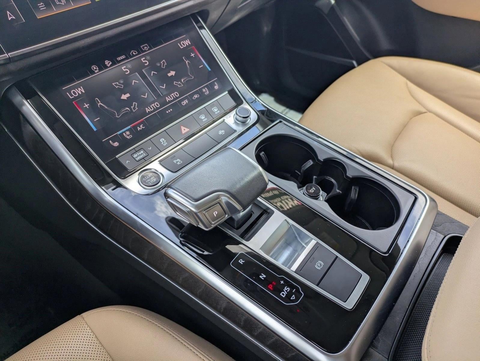 2022 Audi Q8 Premium Plus 55 TFSI quattro