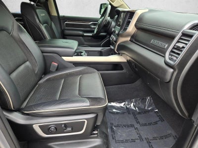 2019 RAM 1500 Laramie 4x4 Crew Cab 5'7" Box