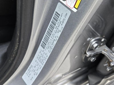 2019 RAM 1500 Laramie 4x4 Crew Cab 5'7" Box