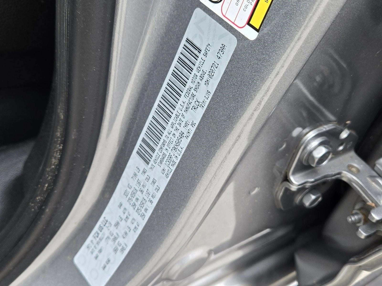 2019 RAM 1500 Laramie 4x4 Crew Cab 5'7" Box