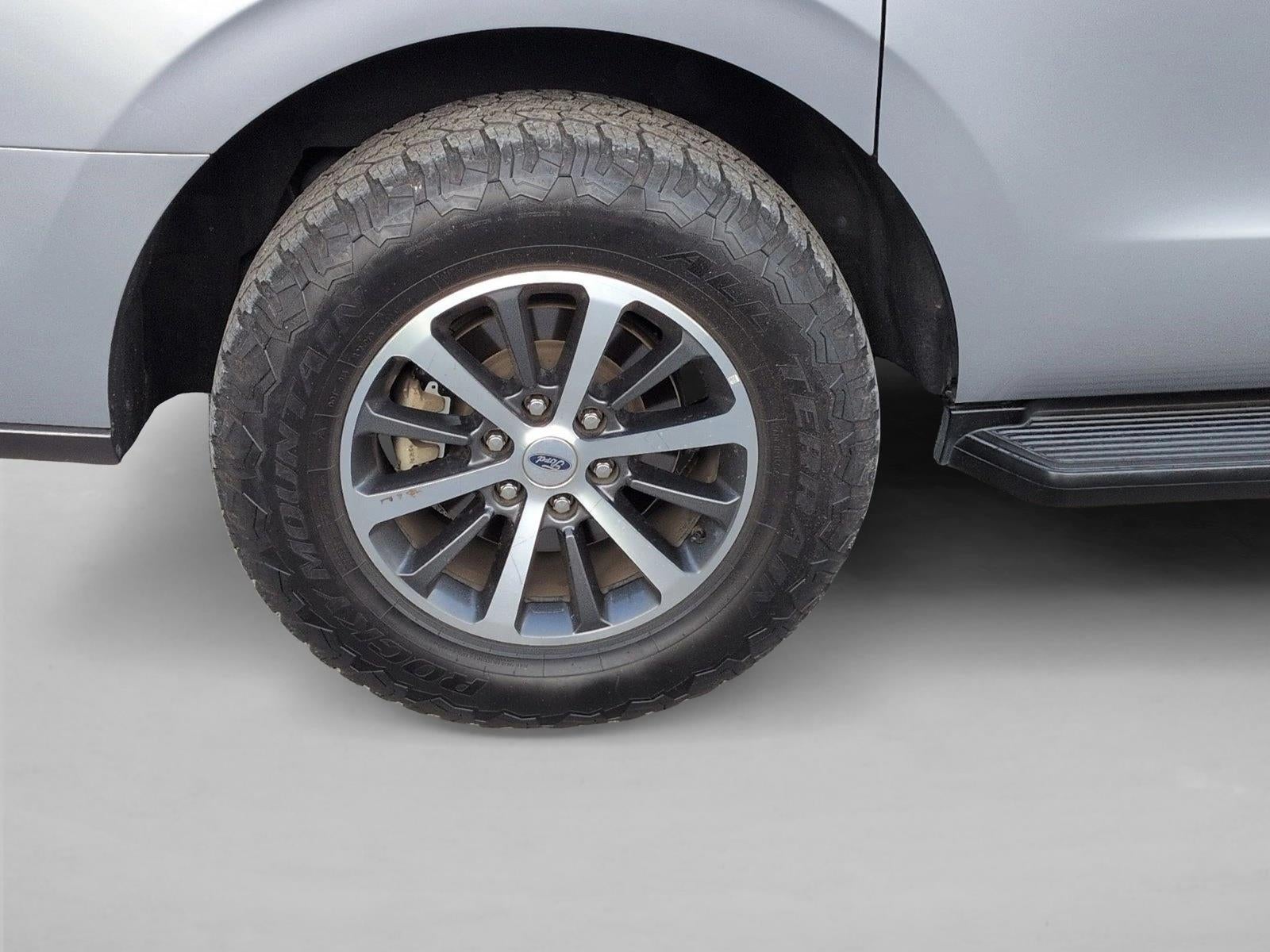 2021 Ford Expedition Max XLT 4x2