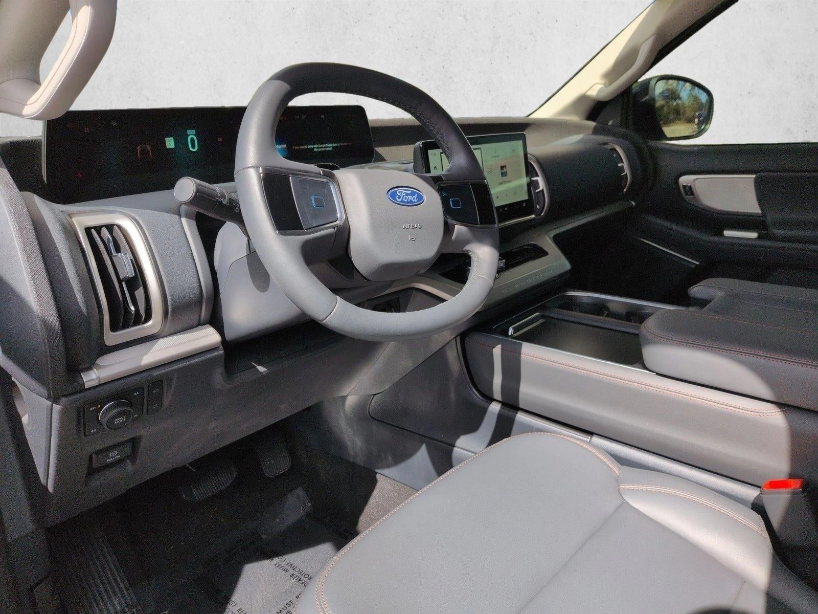 2025 Ford Expedition Max Active 4x4