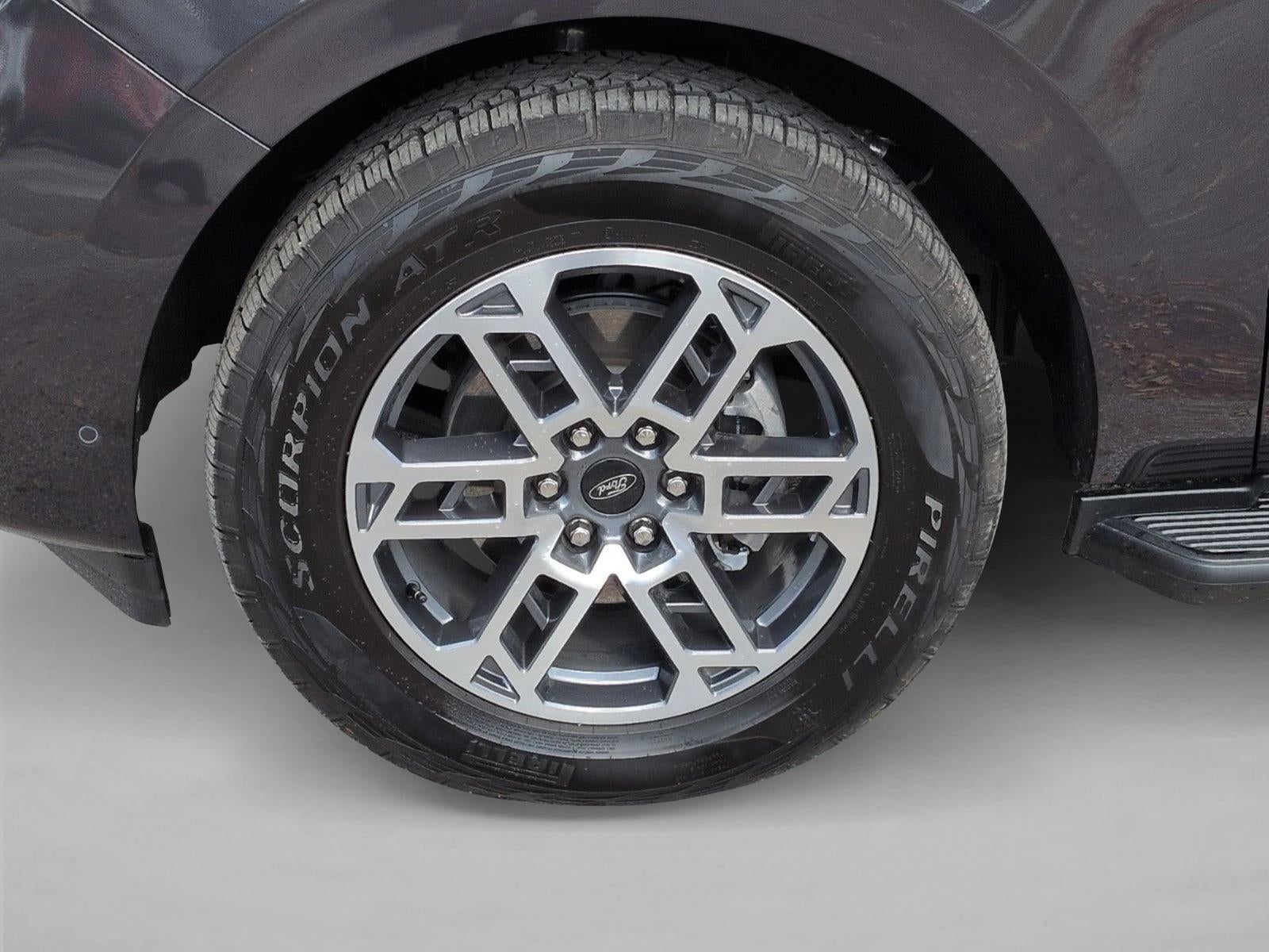 2025 Ford Expedition Max Active 4x4