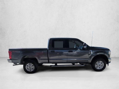 2019 Ford Super Duty F-250 SRW XLT 4WD Crew Cab 6.75' Box
