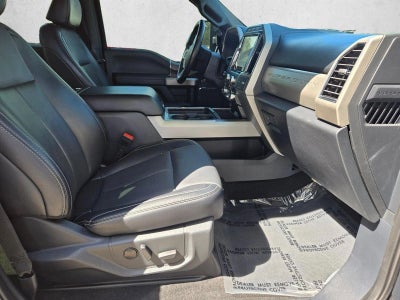 2022 Ford Super Duty F-250 SRW LARIAT 4WD Crew Cab 6.75' Box