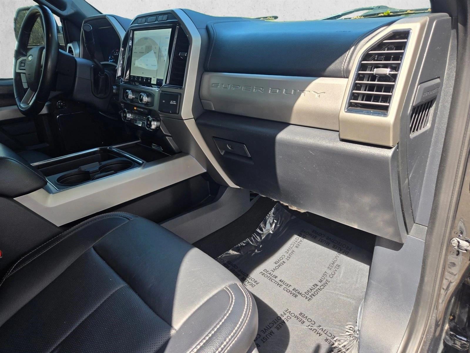 2022 Ford Super Duty F-250 SRW LARIAT 4WD Crew Cab 6.75' Box