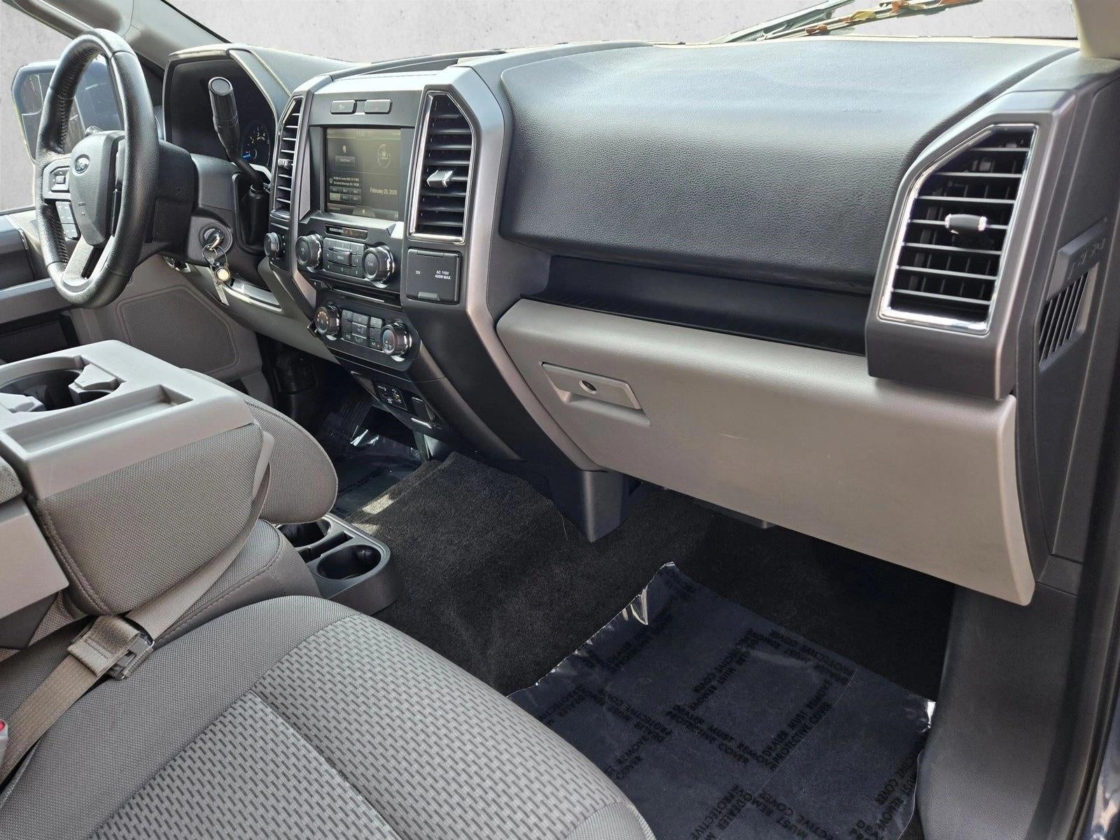 2015 Ford F-150 4WD SuperCrew 5-1/2 Ft Box XLT