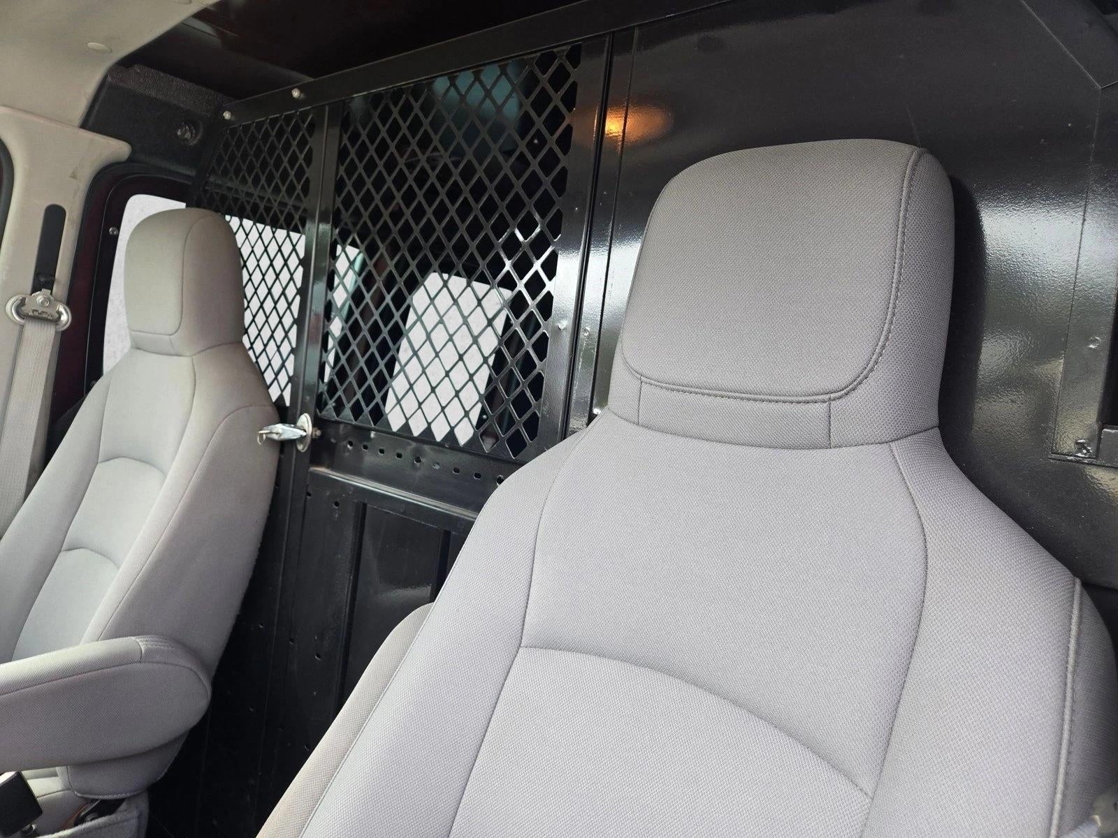 2010 Ford Econoline Cargo Van E-150 Commercial