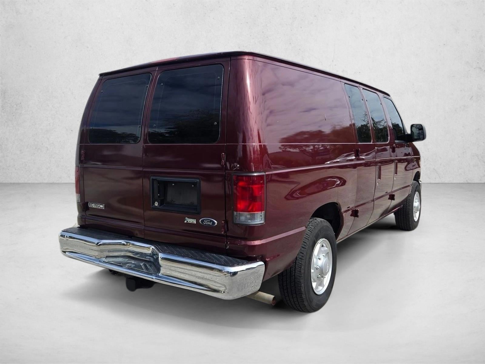 2010 Ford Econoline Cargo Van E-150 Commercial