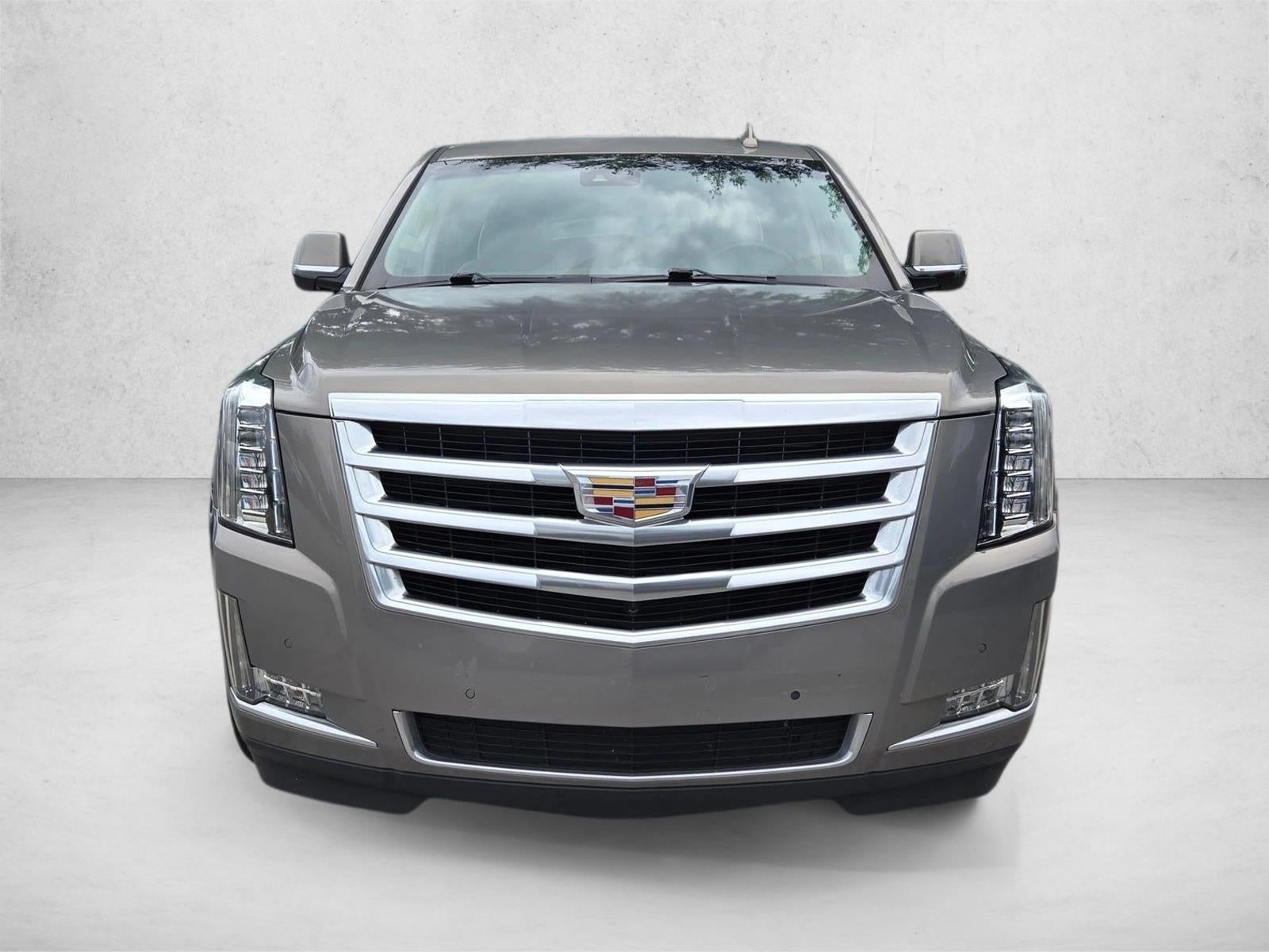 2017 Cadillac Escalade ESV 4WD Luxury