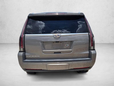 2017 Cadillac Escalade ESV 4WD Luxury