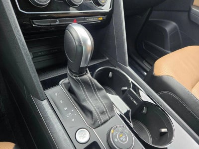 2022 Volkswagen Atlas Cross Sport 3.6L V6 SEL Premium R-Line 4MOTION