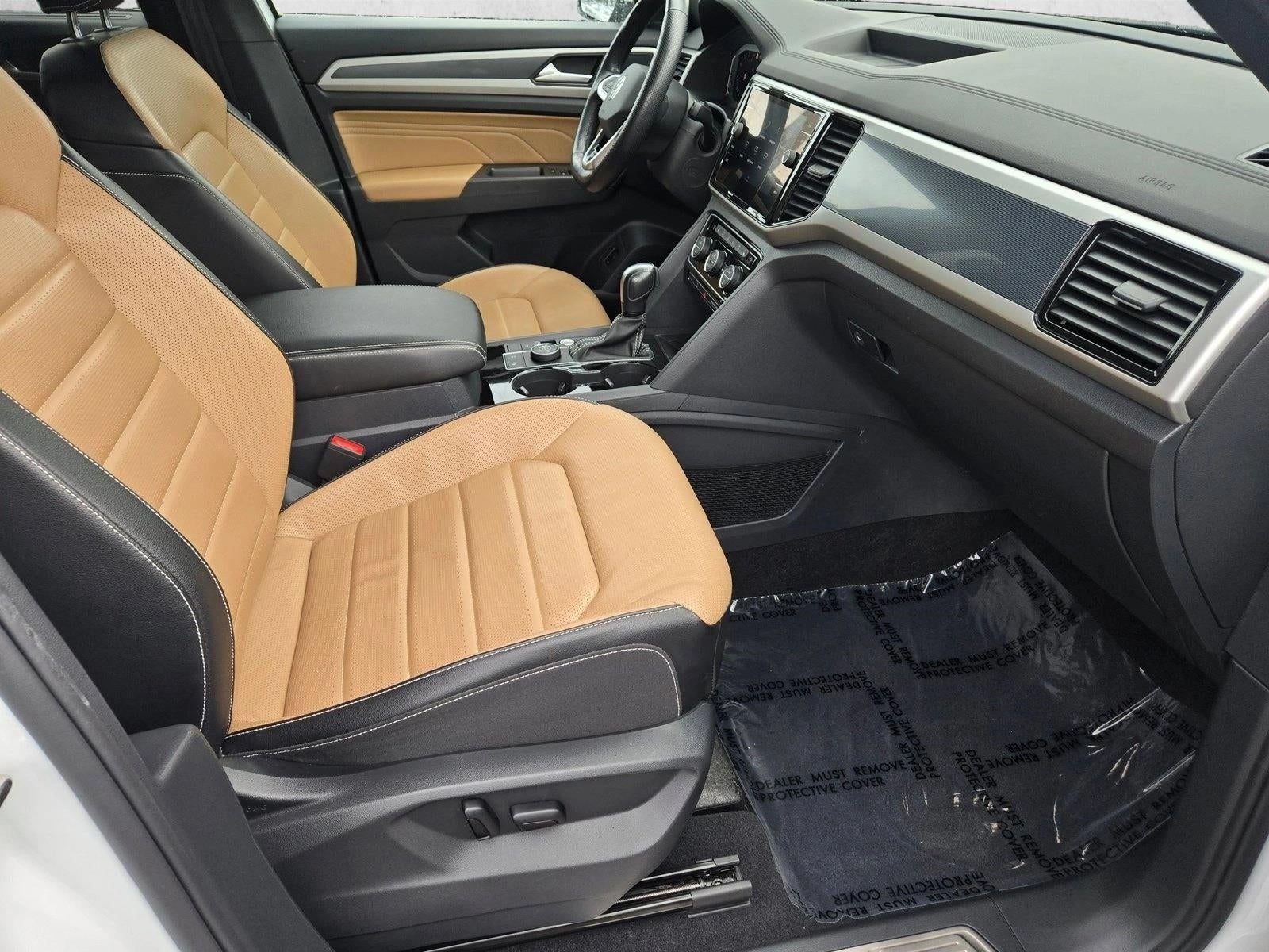 2022 Volkswagen Atlas Cross Sport 3.6L V6 SEL Premium R-Line 4MOTION