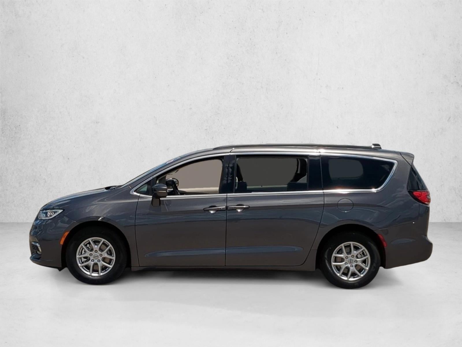 2022 Chrysler Pacifica Touring L FWD