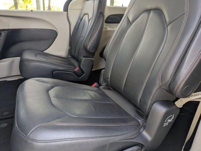 2020 Chrysler Pacifica Touring L Plus FWD