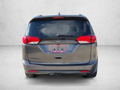 2018 Chrysler Pacifica Touring L Plus FWD