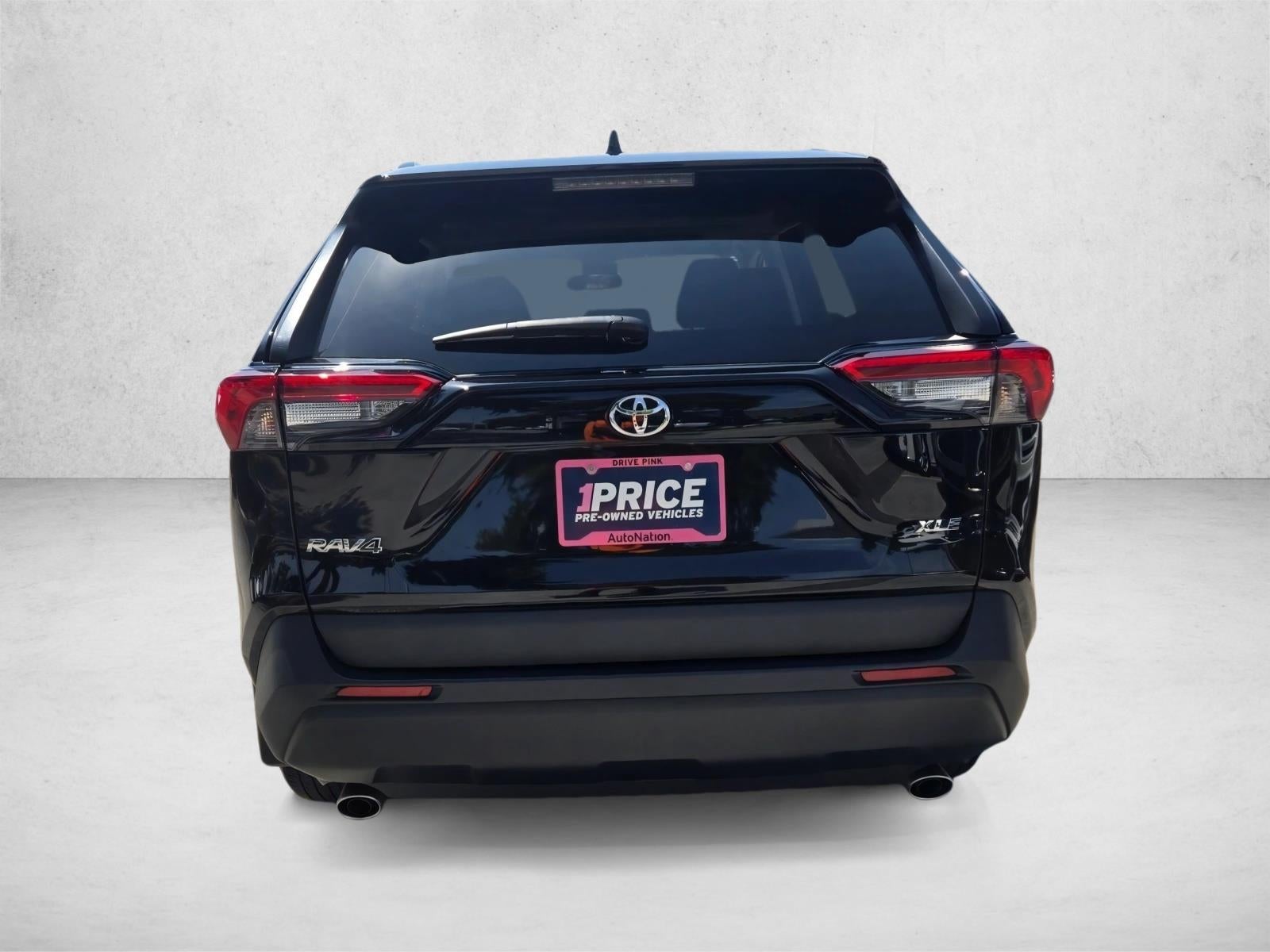 2024 Toyota RAV4 XLE FWD (Natl)