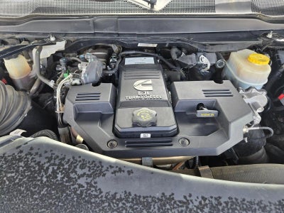 2022 RAM 3500 Laramie 4x4 Crew Cab 8' Box