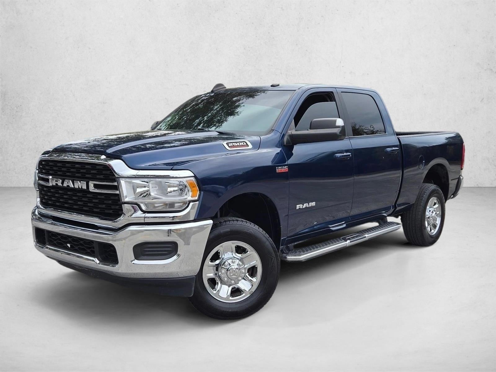 2022 RAM 2500 Big Horn 4x4 Crew Cab 6'4" Box