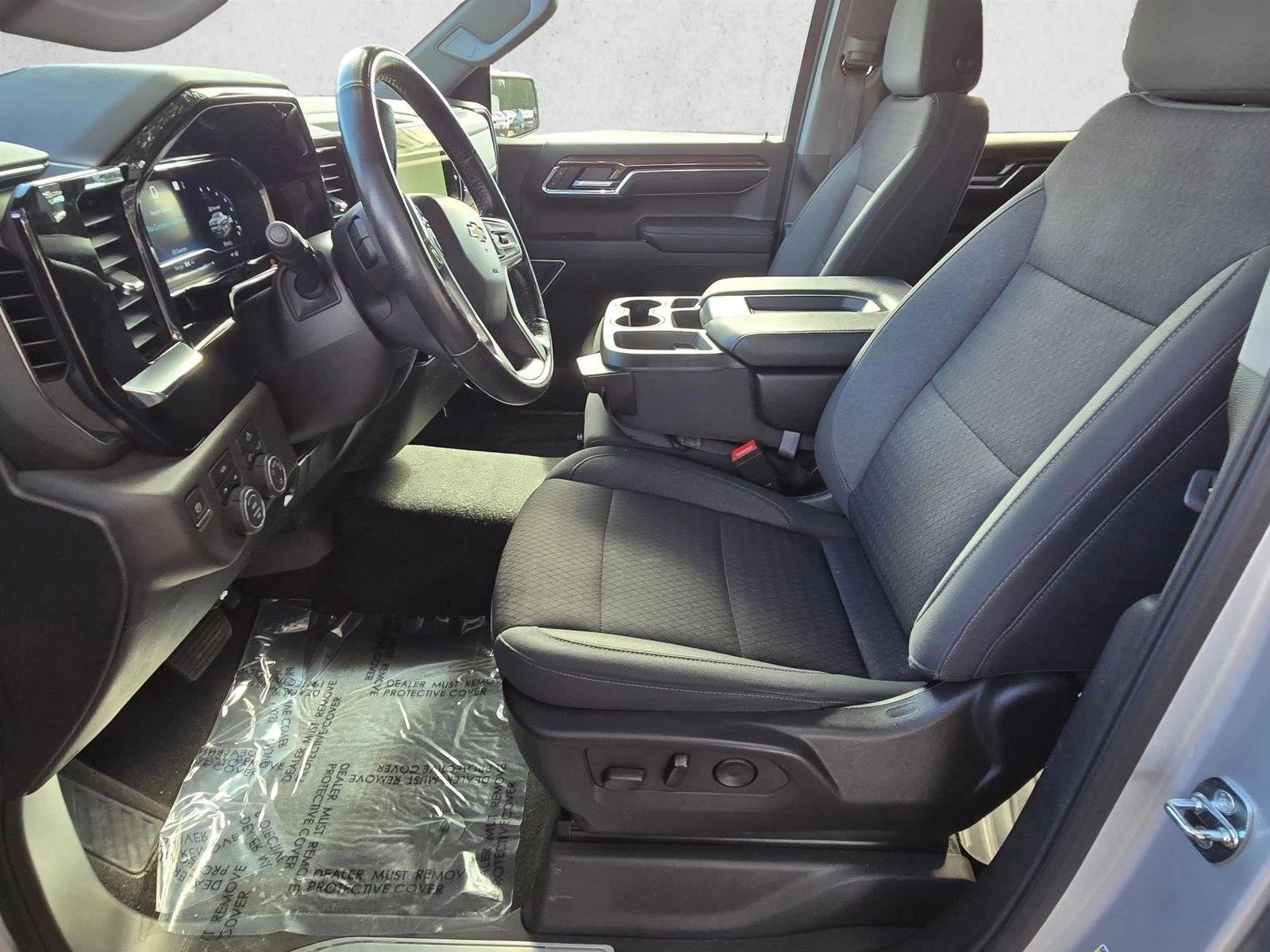 2022 Chevrolet Silverado 1500 Crew Cab Short Box 4-Wheel Drive LT 1LT