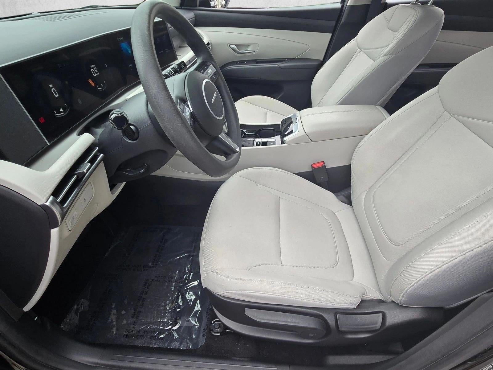 2025 Hyundai TUCSON SE AWD