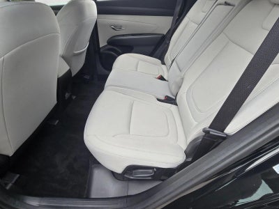 2025 Hyundai TUCSON SE AWD