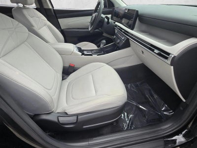 2025 Hyundai TUCSON SE AWD