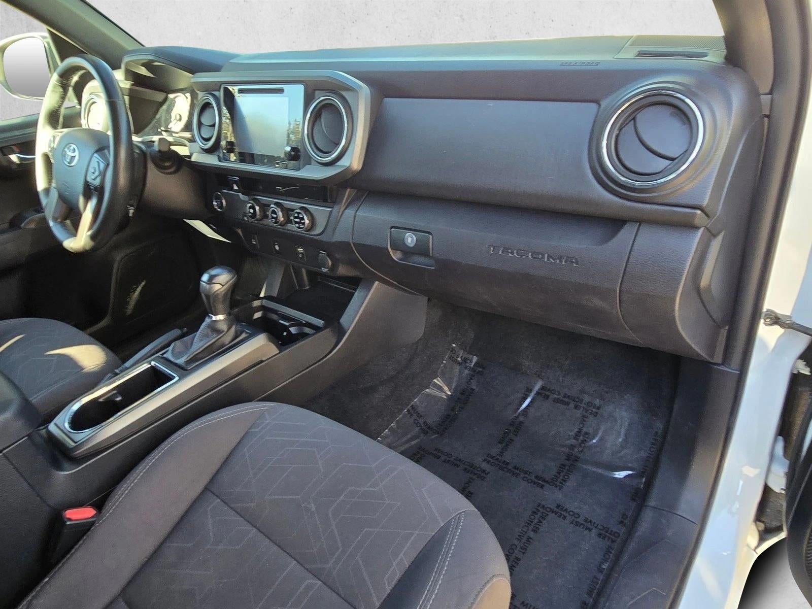 2017 Toyota Tacoma TRD Sport Double Cab 5' Bed V6 4x2 AT (Natl)