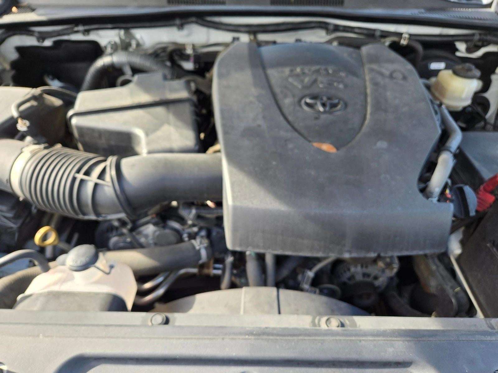 2017 Toyota Tacoma TRD Sport Double Cab 5' Bed V6 4x2 AT (Natl)