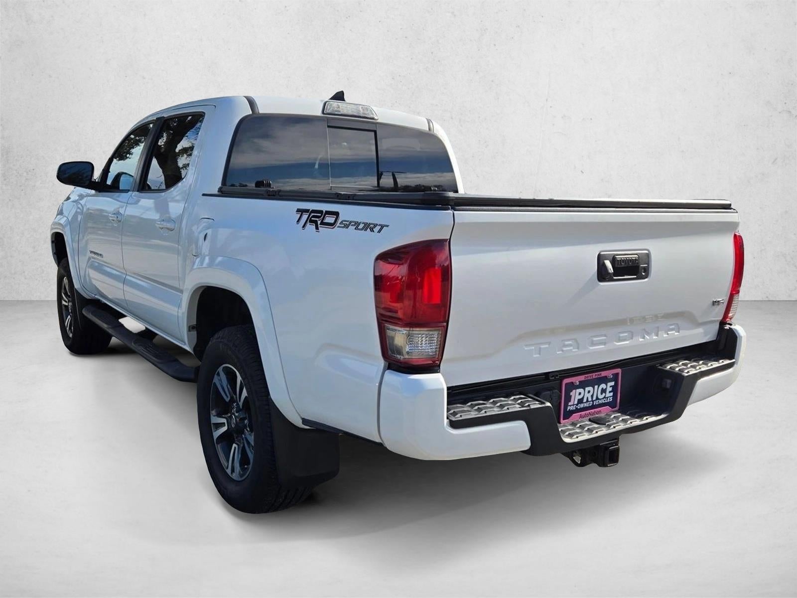 2017 Toyota Tacoma TRD Sport Double Cab 5' Bed V6 4x2 AT (Natl)