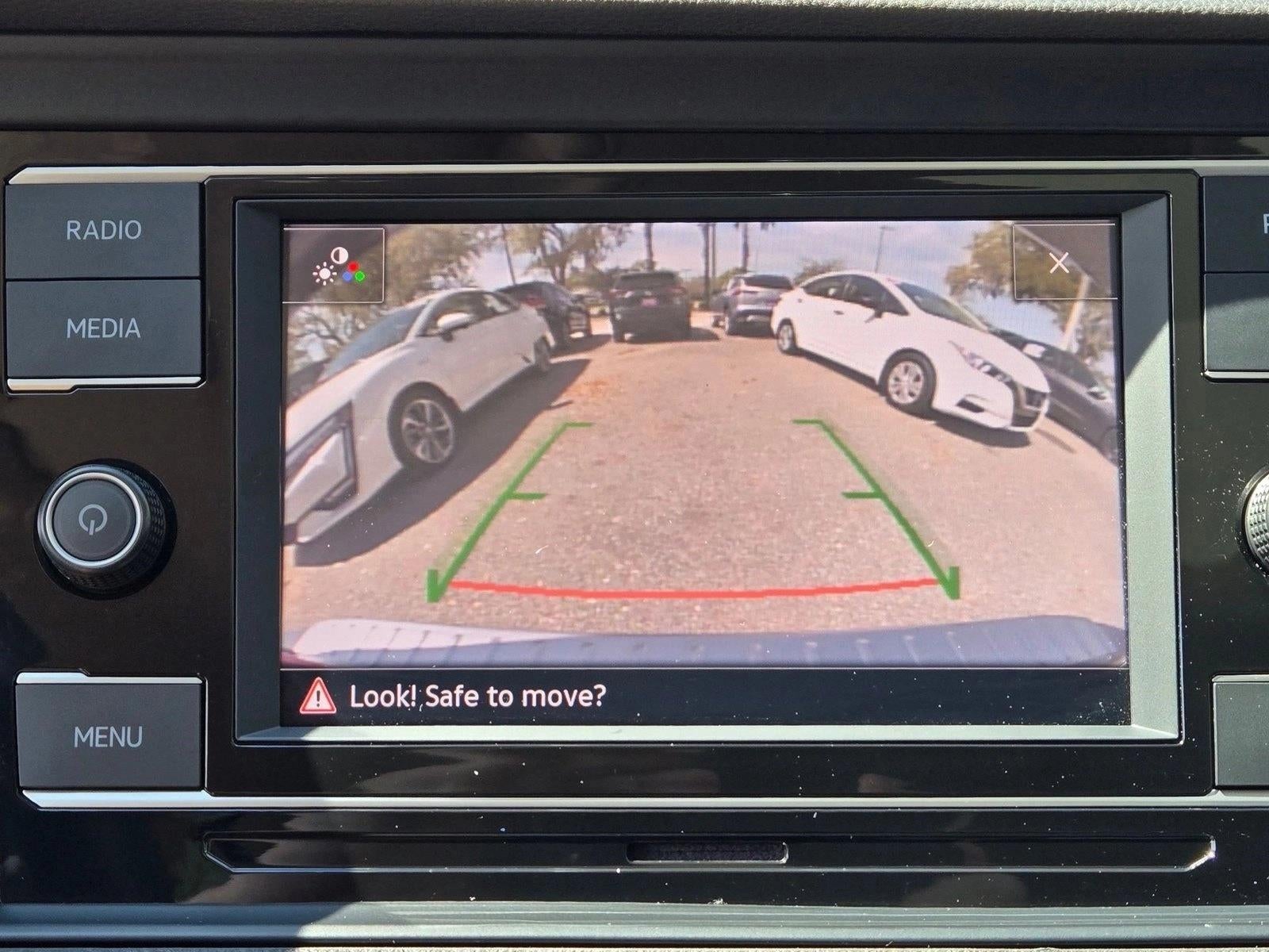 2023 Volkswagen Jetta SE Auto