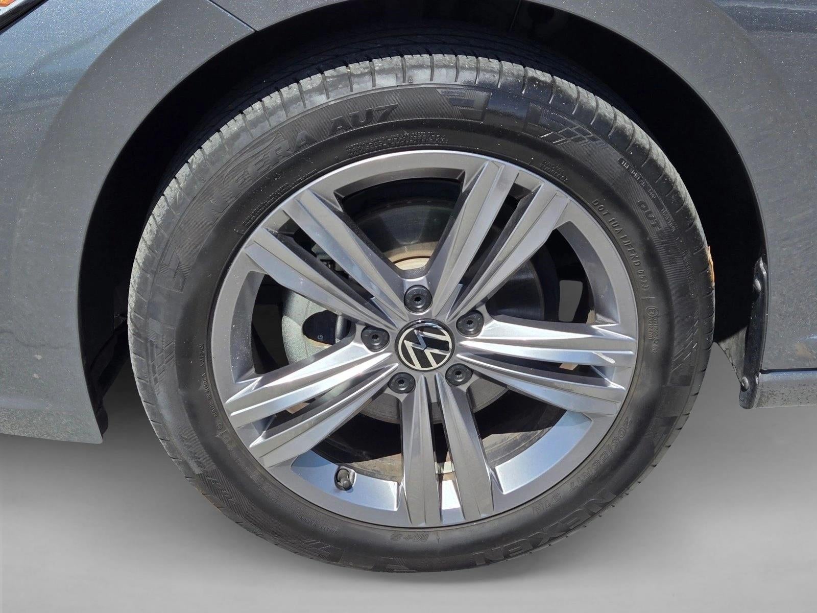 2023 Volkswagen Jetta SE Auto