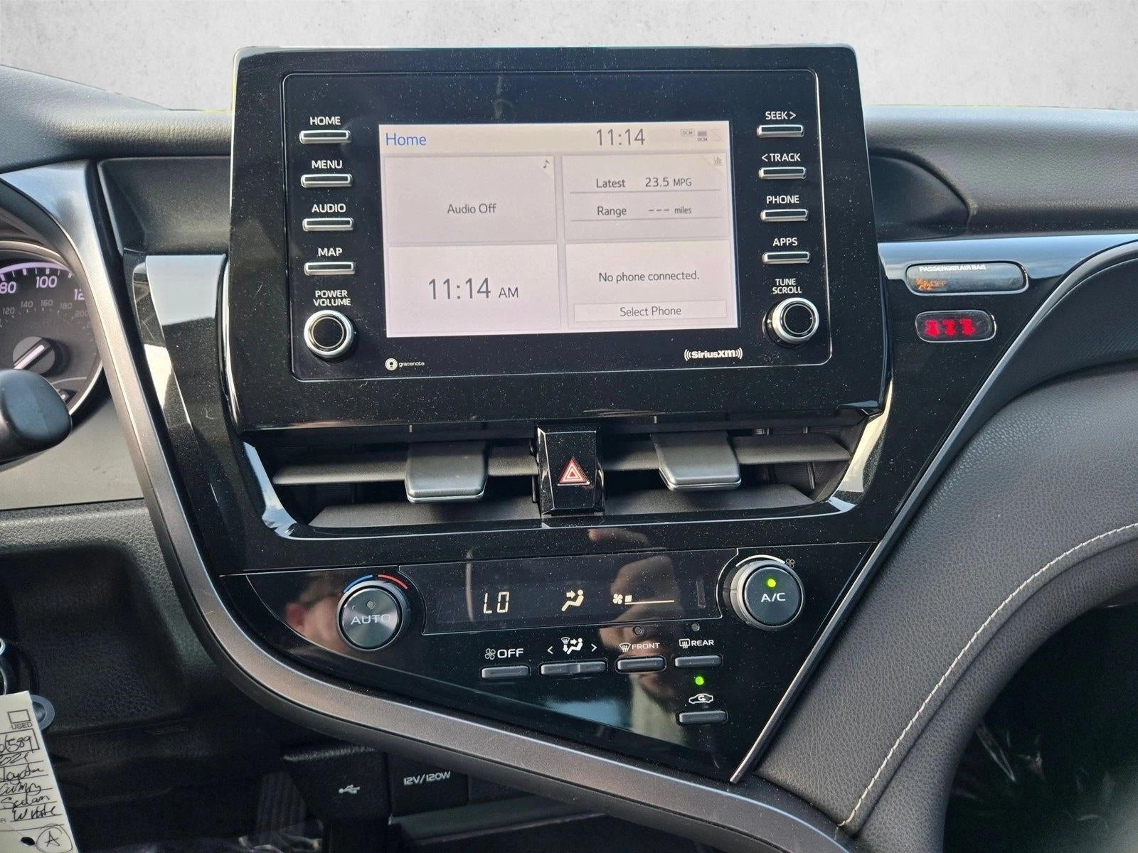 2021 Toyota Camry SE Auto (SE)