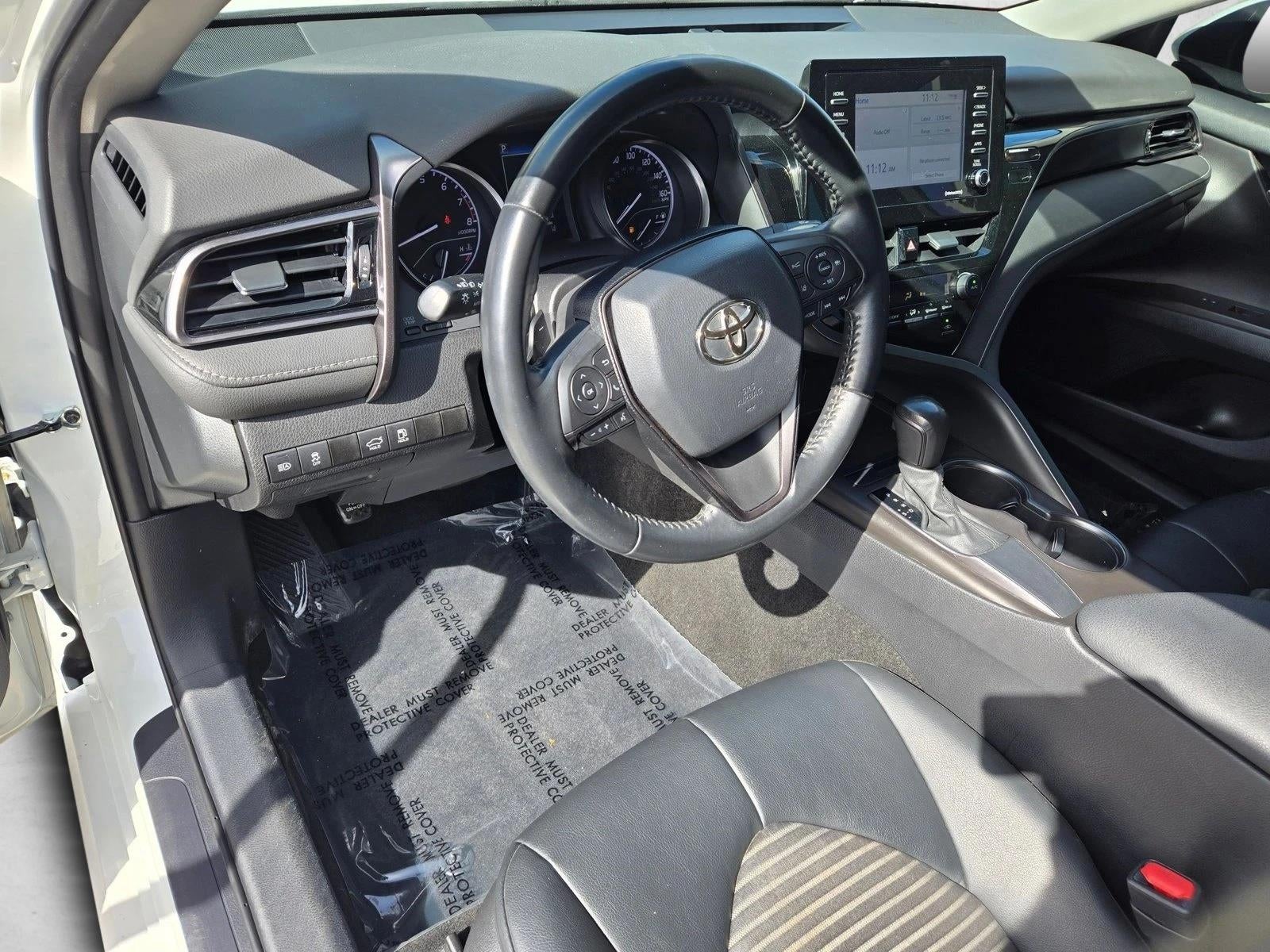 2021 Toyota Camry SE Auto (SE)