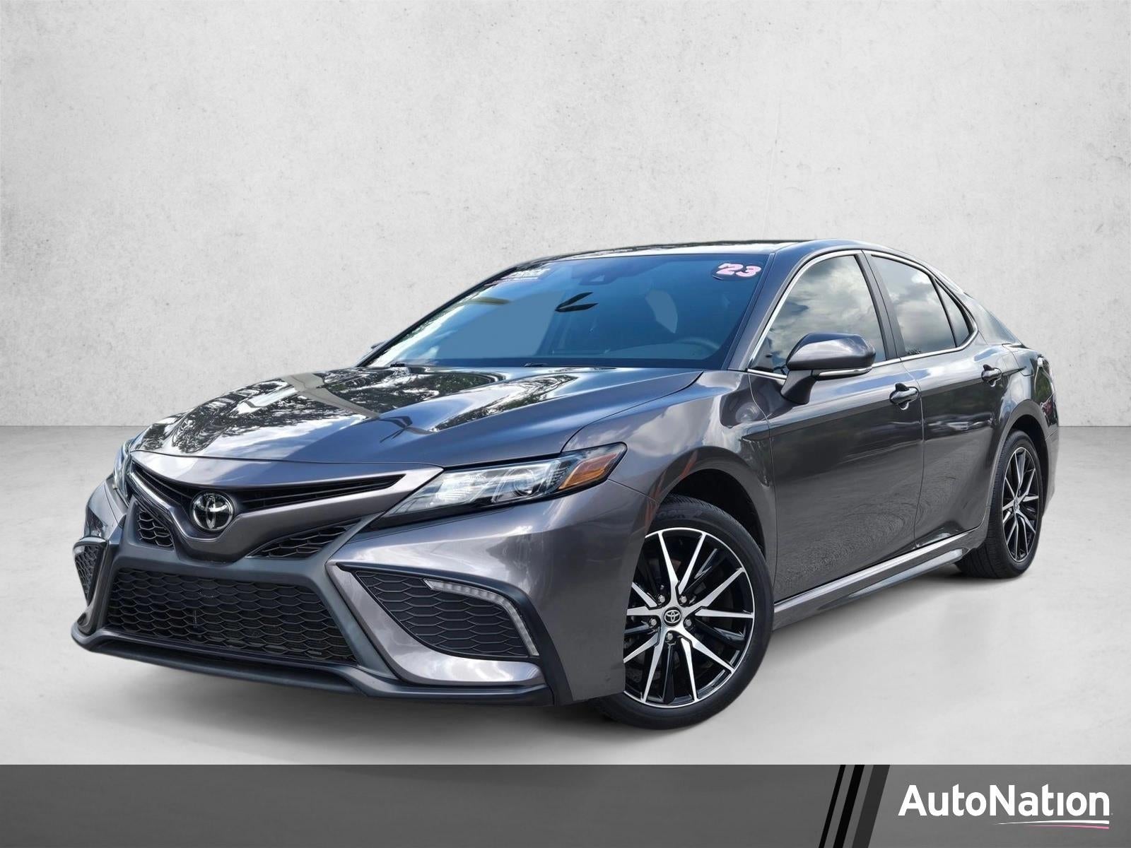 2023 Toyota Camry SE Auto (SE)