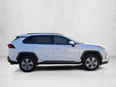 2022 Toyota RAV4 Hybrid XLE AWD (Natl)