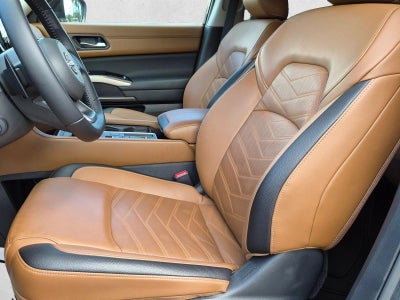 2025 Nissan Pathfinder Platinum 2WD