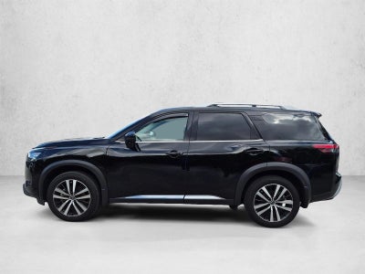 2025 Nissan Pathfinder Platinum 2WD