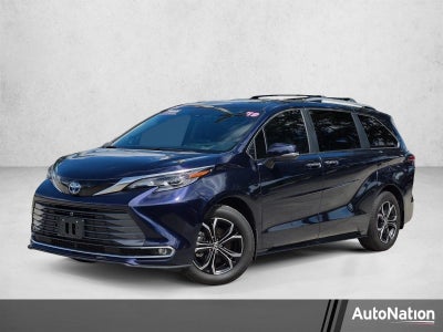 2025 Toyota Sienna Platinum AWD 7-Passenger (Natl)