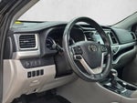 2019 Toyota Highlander Hybrid XLE V6 AWD (Natl)