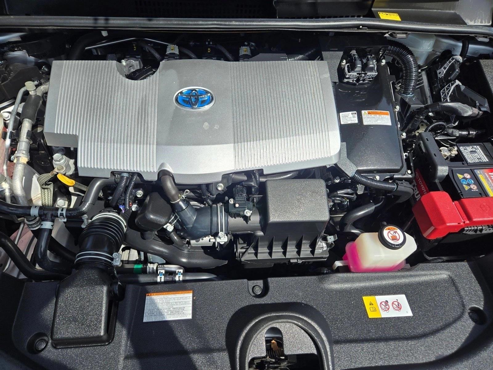 2017 Toyota Prius Three (GS)