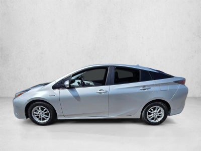 2017 Toyota Prius Three (GS)