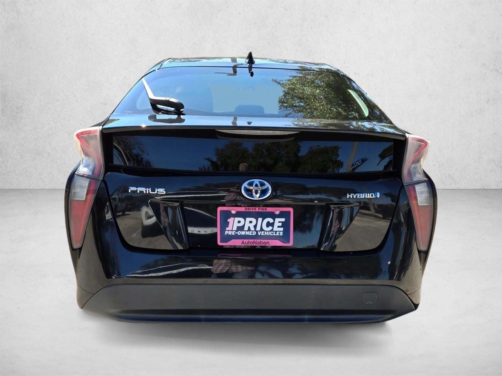 2016 Toyota Prius 5dr HB Two (SE)